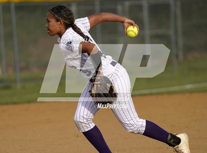 Thumbnail 1 in Battlefield @ Osbourn Park photogallery.