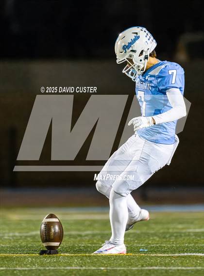 Thumbnail 2 in South Lakes @ Yorktown (VHSL, Class 6, Region D, Quarter-Final) photogallery.