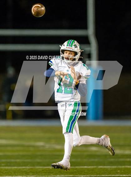 Thumbnail 1 in South Lakes @ Yorktown (VHSL, Class 6, Region D, Quarter-Final) photogallery.