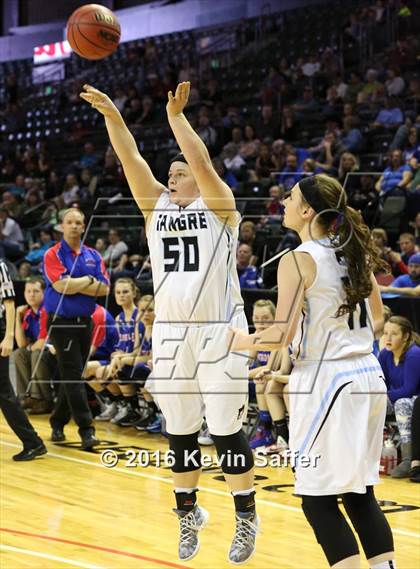 Thumbnail 2 in Sangre de Cristo vs. Briggsdale (CHSAA 1A Semifinal) photogallery.