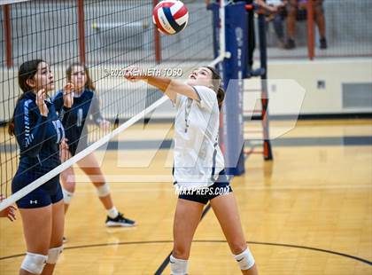 Thumbnail 1 in Johnson vs O'Connor (Freshman) photogallery.