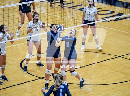 Thumbnail 1 in Johnson vs O'Connor (Freshman) photogallery.