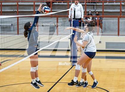 Thumbnail 1 in Johnson vs O'Connor (Freshman) photogallery.