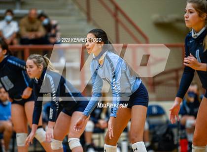 Thumbnail 2 in Johnson vs O'Connor (Freshman) photogallery.