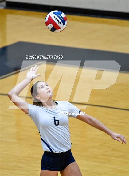 Thumbnail 1 in Johnson vs O'Connor (Freshman) photogallery.