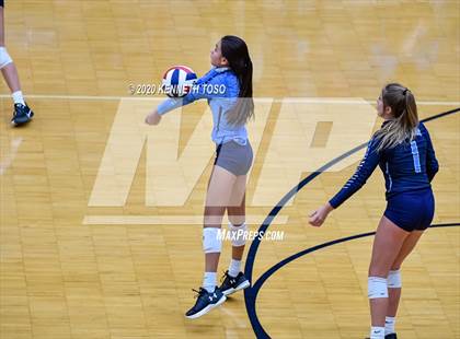 Thumbnail 1 in Johnson vs O'Connor (Freshman) photogallery.