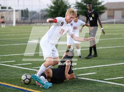 Thumbnail 3 in Loveland @ Prairie View photogallery.