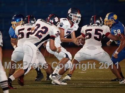 Thumbnail 2 in Rancho Cotate vs. Del Campo (Smackdown at Sactown) photogallery.