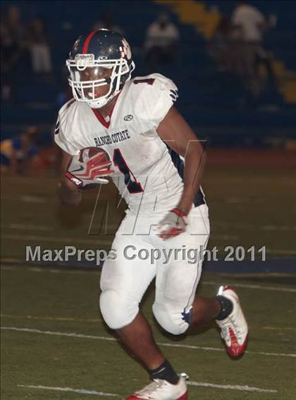 Thumbnail 2 in Rancho Cotate vs. Del Campo (Smackdown at Sactown) photogallery.