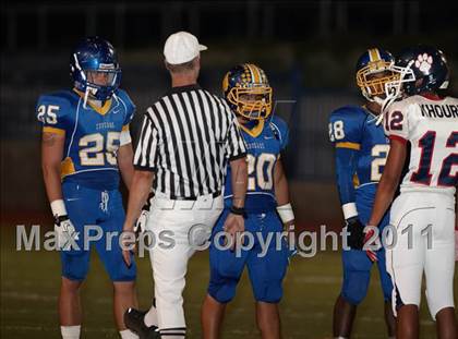 Thumbnail 3 in Rancho Cotate vs. Del Campo (Smackdown at Sactown) photogallery.