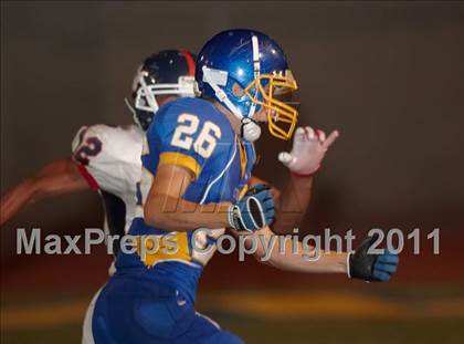 Thumbnail 3 in Rancho Cotate vs. Del Campo (Smackdown at Sactown) photogallery.