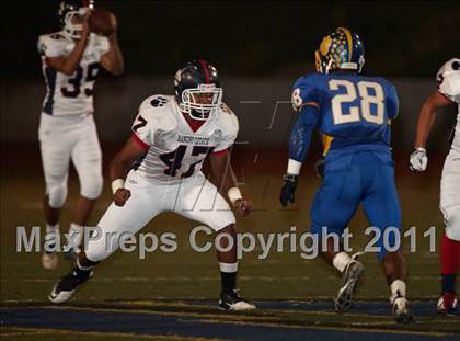 Thumbnail 3 in Rancho Cotate vs. Del Campo (Smackdown at Sactown) photogallery.