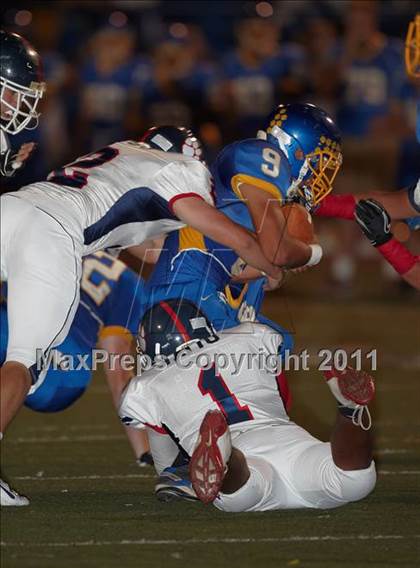 Thumbnail 2 in Rancho Cotate vs. Del Campo (Smackdown at Sactown) photogallery.