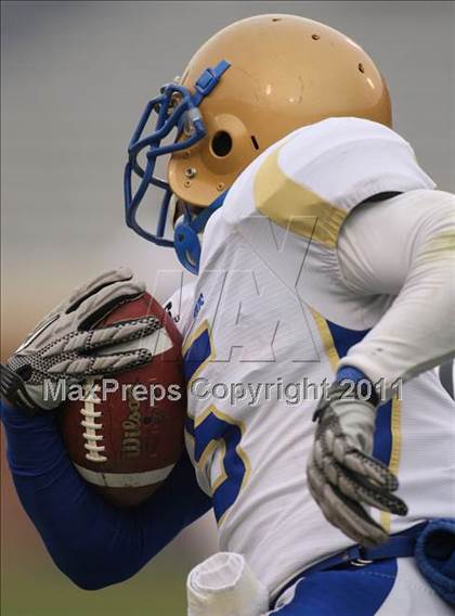 Thumbnail 3 in Phoebus vs. Stone Bridge (VHSL Group 3A Division 5 Final) photogallery.