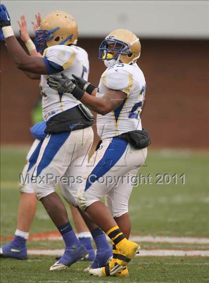 Thumbnail 1 in Phoebus vs. Stone Bridge (VHSL Group 3A Division 5 Final) photogallery.