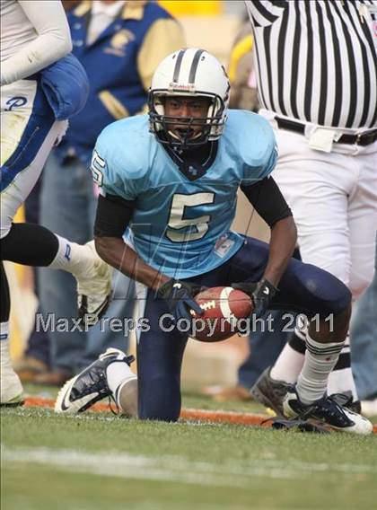 Thumbnail 1 in Phoebus vs. Stone Bridge (VHSL Group 3A Division 5 Final) photogallery.