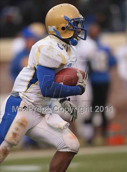 Thumbnail 1 in Phoebus vs. Stone Bridge (VHSL Group 3A Division 5 Final) photogallery.