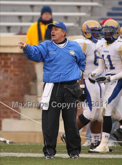 Thumbnail 2 in Phoebus vs. Stone Bridge (VHSL Group 3A Division 5 Final) photogallery.