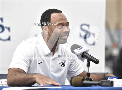 Thumbnail 3 in Sierra Canyon Basketball Media Day - Boys  photogallery.