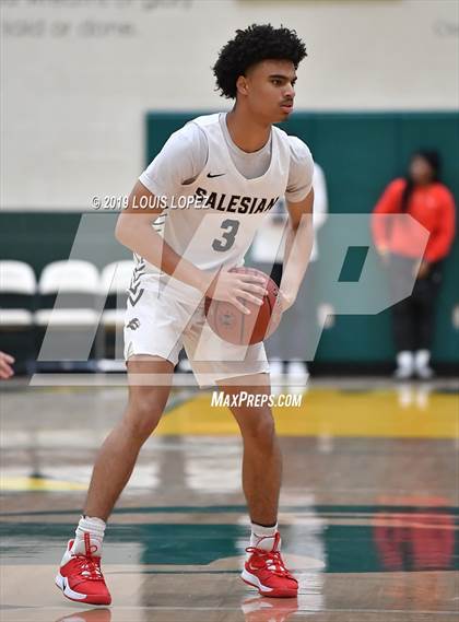 Thumbnail 2 in Salesian College Preparatory vs. Etiwanda (The Classic at Damien) photogallery.