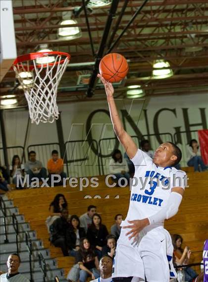 Thumbnail 2 in North Crowley vs. Warren (McDonald's Texas Invitational) photogallery.