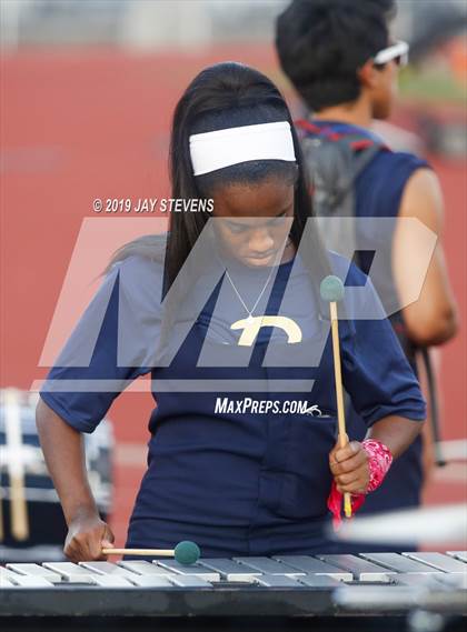 Thumbnail 2 in Klein Oak @ Klein Collins photogallery.
