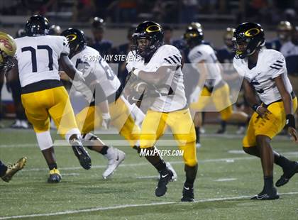 Thumbnail 2 in Klein Oak @ Klein Collins photogallery.