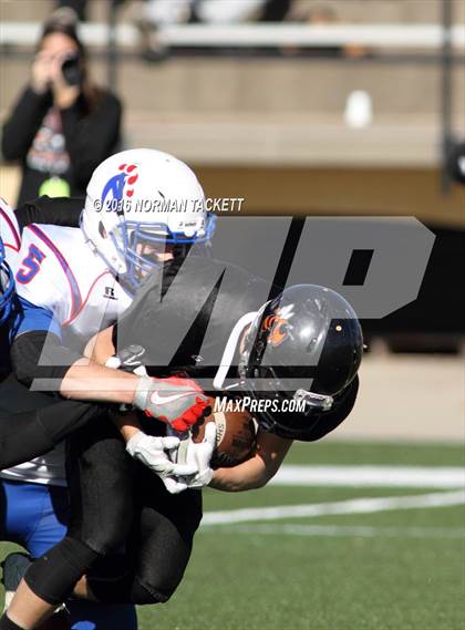 Thumbnail 2 in Hanover vs. Dighton (KSHSAA 8M D2 Final) photogallery.