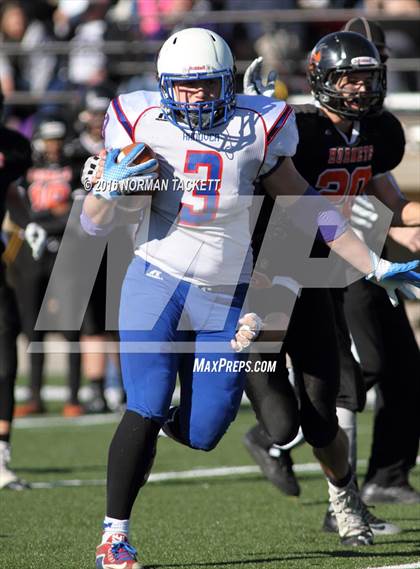 Thumbnail 3 in Hanover vs. Dighton (KSHSAA 8M D2 Final) photogallery.