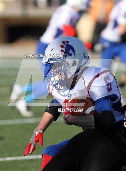 Thumbnail 3 in Hanover vs. Dighton (KSHSAA 8M D2 Final) photogallery.
