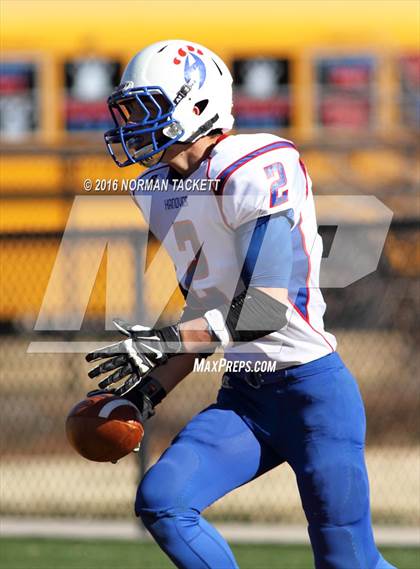 Thumbnail 2 in Hanover vs. Dighton (KSHSAA 8M D2 Final) photogallery.