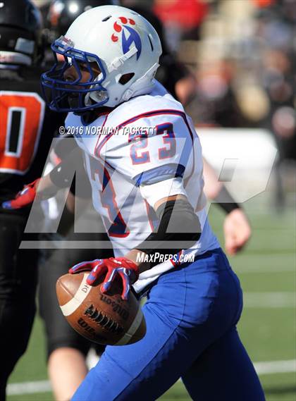 Thumbnail 2 in Hanover vs. Dighton (KSHSAA 8M D2 Final) photogallery.