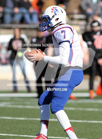 Thumbnail 1 in Hanover vs. Dighton (KSHSAA 8M D2 Final) photogallery.