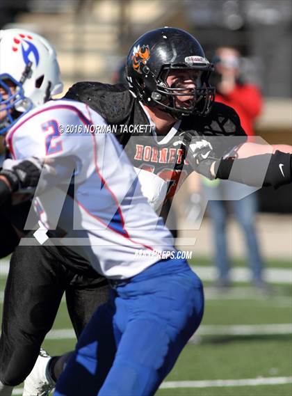 Thumbnail 3 in Hanover vs. Dighton (KSHSAA 8M D2 Final) photogallery.