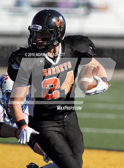 Thumbnail 1 in Hanover vs. Dighton (KSHSAA 8M D2 Final) photogallery.