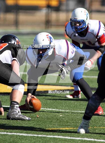Thumbnail 3 in Hanover vs. Dighton (KSHSAA 8M D2 Final) photogallery.