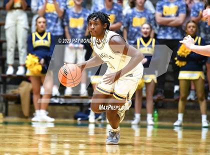 Thumbnail 2 in Hamilton Heights vs. Delta (IHSAA 3A Section 24 Semifinal) photogallery.