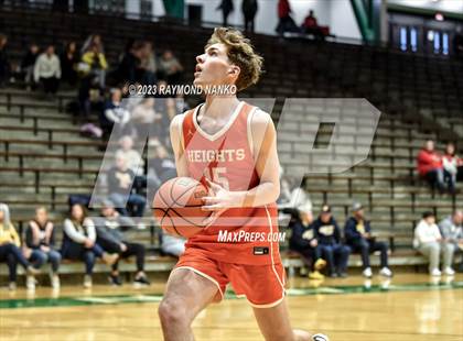 Thumbnail 1 in Hamilton Heights vs. Delta (IHSAA 3A Section 24 Semifinal) photogallery.