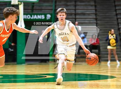 Thumbnail 3 in Hamilton Heights vs. Delta (IHSAA 3A Section 24 Semifinal) photogallery.