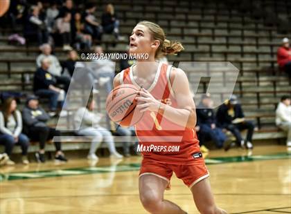 Thumbnail 3 in Hamilton Heights vs. Delta (IHSAA 3A Section 24 Semifinal) photogallery.