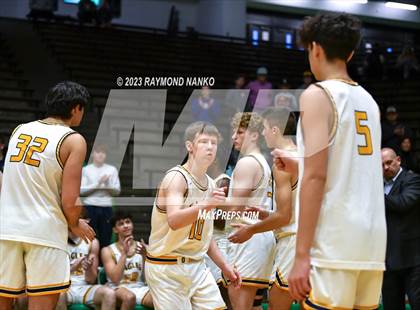 Thumbnail 1 in Hamilton Heights vs. Delta (IHSAA 3A Section 24 Semifinal) photogallery.