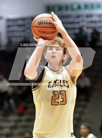 Thumbnail 1 in Hamilton Heights vs. Delta (IHSAA 3A Section 24 Semifinal) photogallery.