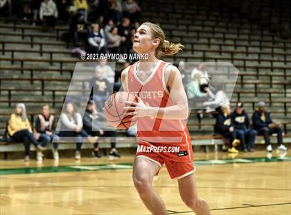 Thumbnail 2 in Hamilton Heights vs. Delta (IHSAA 3A Section 24 Semifinal) photogallery.