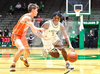 Thumbnail 3 in Hamilton Heights vs. Delta (IHSAA 3A Section 24 Semifinal) photogallery.