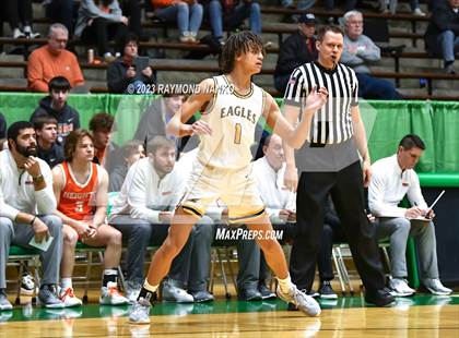 Thumbnail 2 in Hamilton Heights vs. Delta (IHSAA 3A Section 24 Semifinal) photogallery.