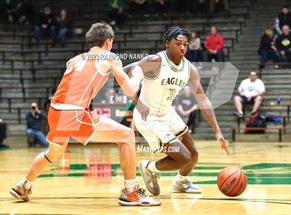 Thumbnail 2 in Hamilton Heights vs. Delta (IHSAA 3A Section 24 Semifinal) photogallery.