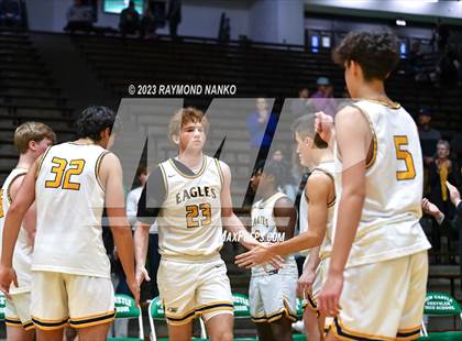 Thumbnail 3 in Hamilton Heights vs. Delta (IHSAA 3A Section 24 Semifinal) photogallery.