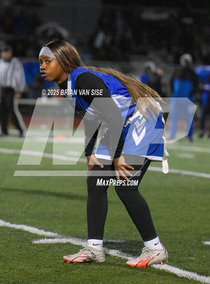 Thumbnail 2 in Shenendehowa @ Albany (NYSPHSAA Section 2 Class A Final) photogallery.