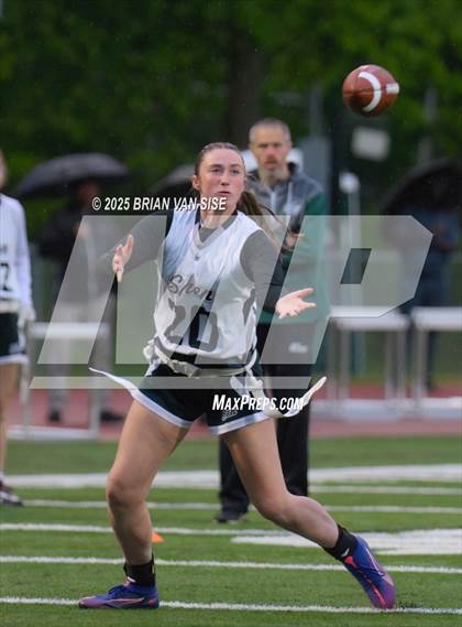 Thumbnail 1 in Shenendehowa @ Albany (NYSPHSAA Section 2 Class A Final) photogallery.
