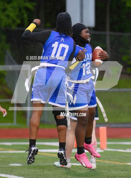 Thumbnail 2 in Shenendehowa @ Albany (NYSPHSAA Section 2 Class A Final) photogallery.